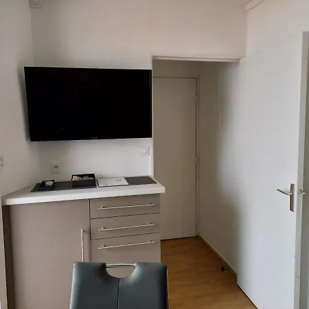 Appartement Balcon Sur *