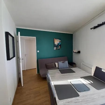 Appartement Balcon Sur *